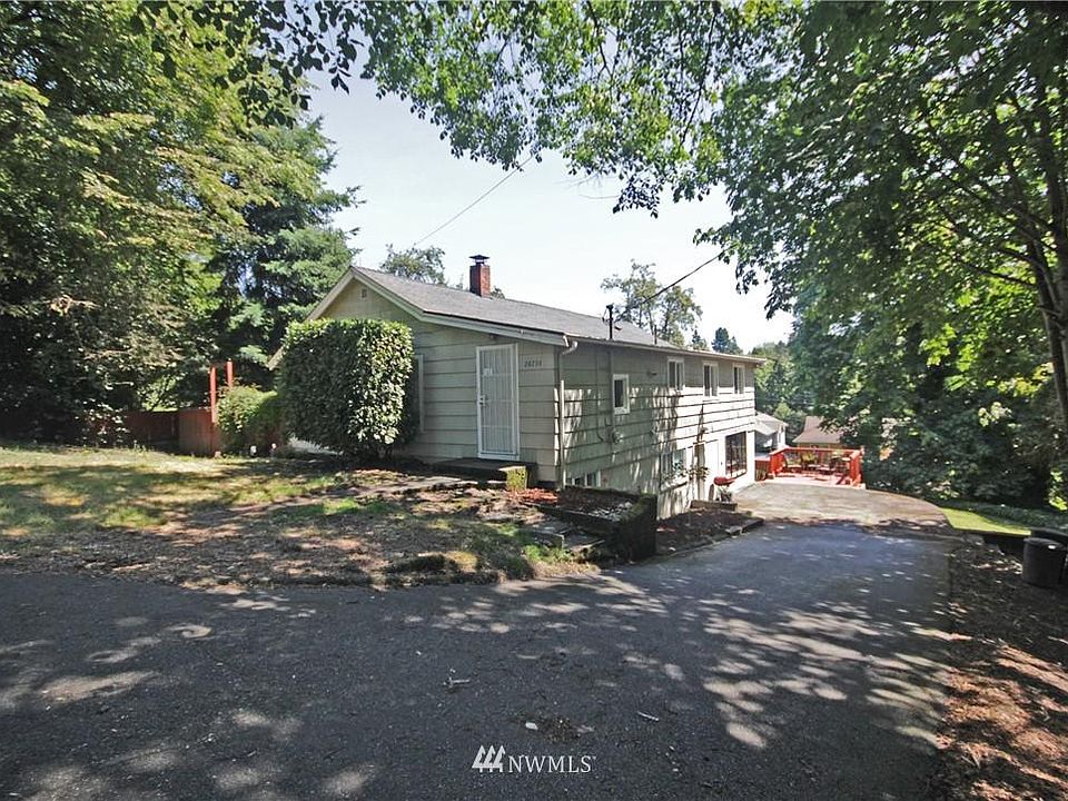 1st image of 20730 Des Moines Memorial Dr S