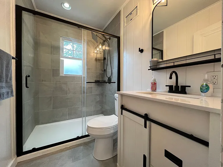 548 Cromwell Dr — Photo 15