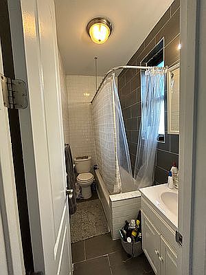 4th image of 332 Rogers Ave #E7