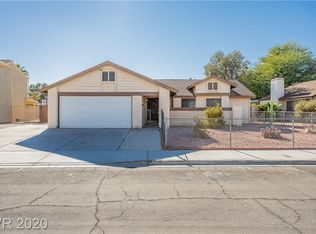 7127 Sixshooter Dr, Las Vegas, NV 89119