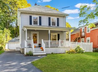 28 Meriam St, Wakefield, MA 01880