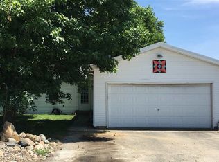 263 W Olson Rd, Rochester, IN 46975