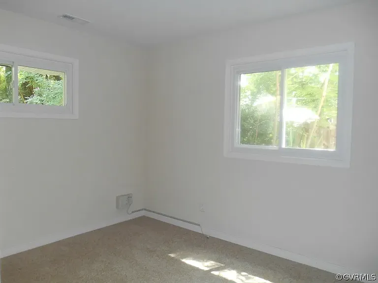 9302 Woodcrest Rd — Photo 8