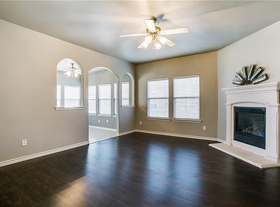 4th image of 1213 Hayden Ln