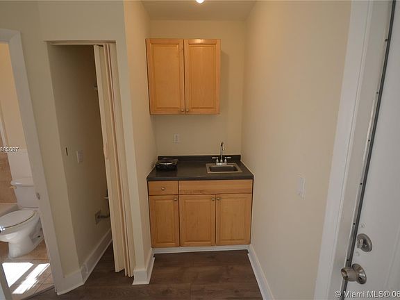 2nd image of 427 NE 62nd St #10