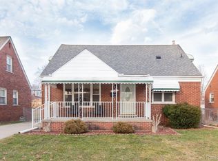15204 Arlington Ave, Allen Park, MI 48101