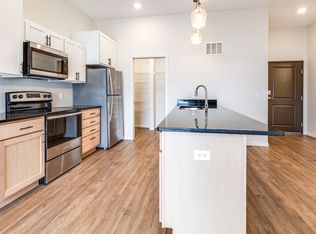 14221 Inca St NW, Andover, MN 55304