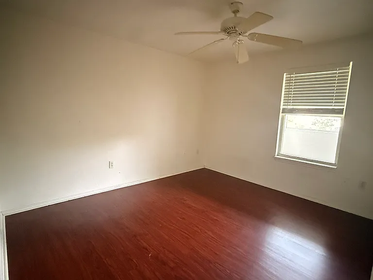 16381 Enclave Village Dr — Photo 14
