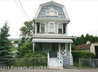 134 1/2 S Walnut St, Wilkes Barre, PA 18702