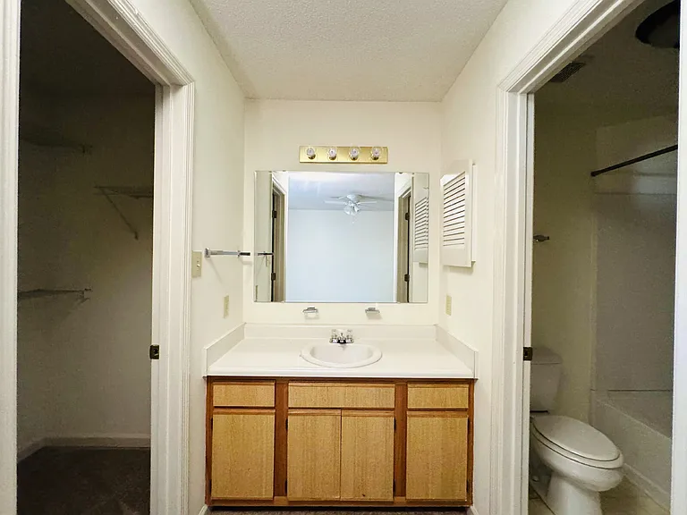 3324 Donnett Ct — Photo 10