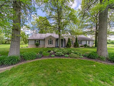 1219 Oak Rd Plymouth In 46563 Zillow