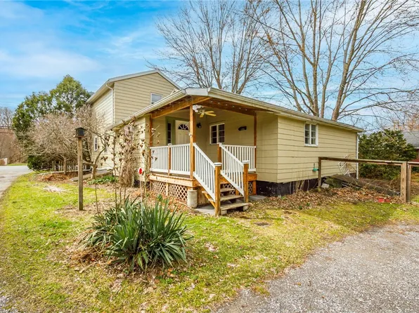 5635 E Avon Lima Rd, Avon, NY 14414