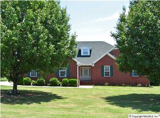 24844 Blossom Ln, Athens, AL 35613