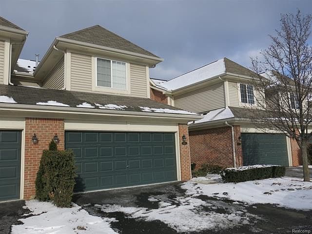 1st image of 413 James Cir #1