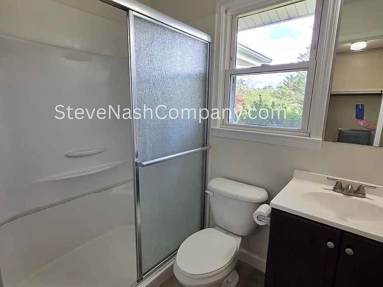 10204 Landsford Rd — Photo 14