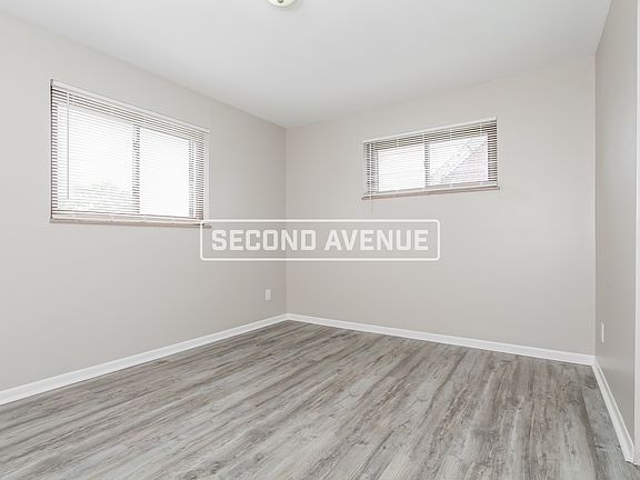 5th image of 5340 Romance Ln