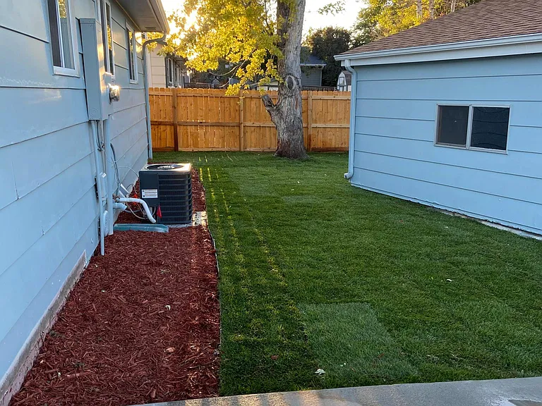 6261 W 74th Pl — Photo 3