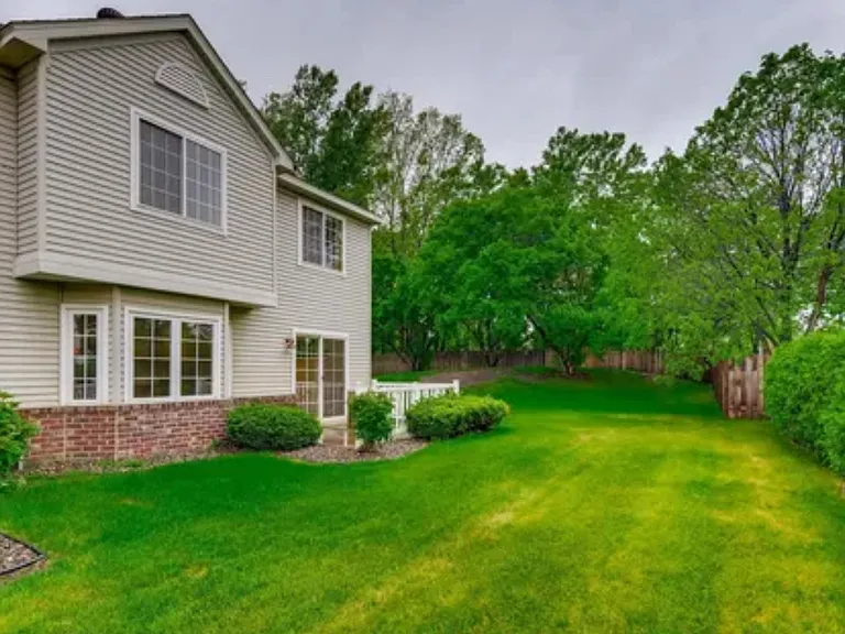 640 Knights Bridge Rd #640 — Photo 1