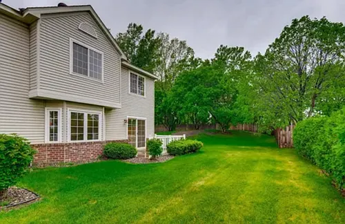 640 Knights Bridge Rd #640 Photo 1