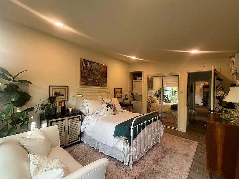 1452 Cedar Hill Ave — Photo 12