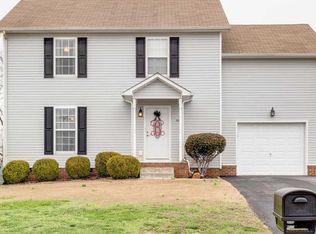 1621 London Dr, Columbia, TN 38401