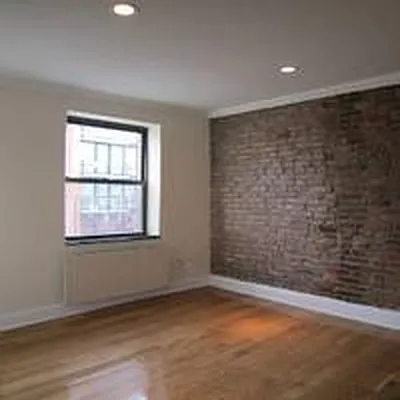 Rented by TAG Real Estate | media 27