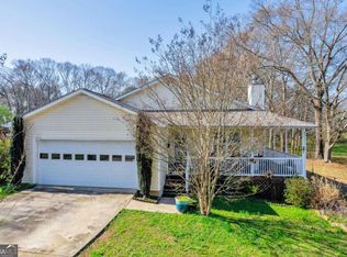 1913 Noah Ln, Statham, GA 30666