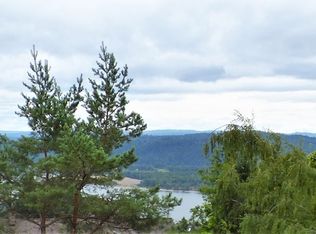 757 Taylor Rd, Kalama, WA 98625