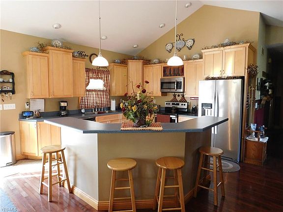 5th image of 837 Township Road 1504