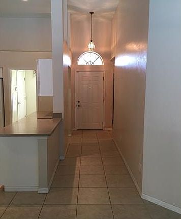 4th image of 3690 Sunland Ln