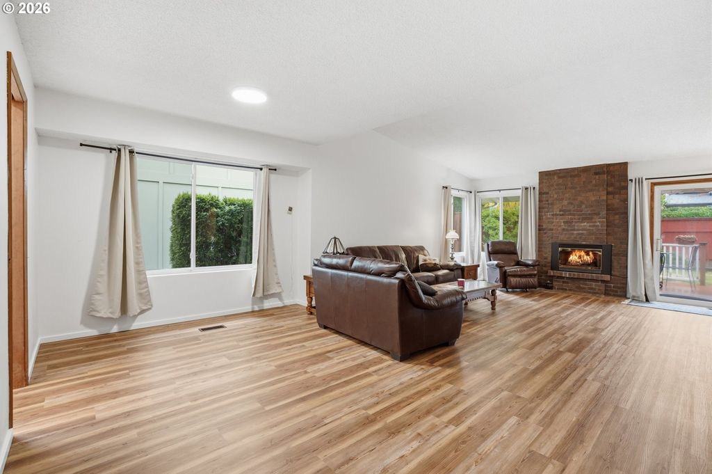10440 SW Century Oak Dr, Tigard, OR - View 6
