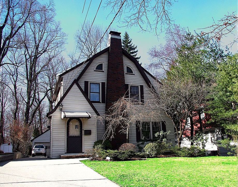53 Linden Ave., Verona;  Wooded lot is 360 feet from front to back
