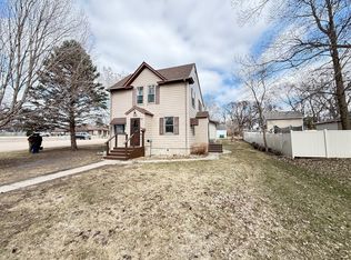 112 4th St NW, Ortonville, MN 56278