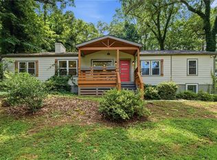 2710 Hedgewood Dr NW, Atlanta, GA 30311