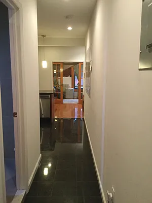 Rented by Yael Dunsky Real Estate | media 26