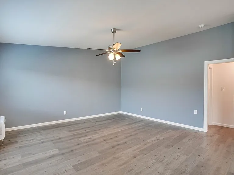 822 N Inglewood Ave — Photo 20