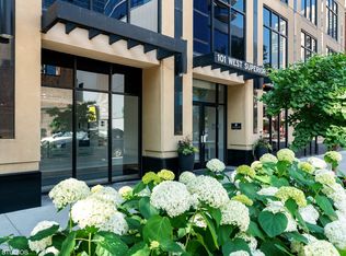 101 W Superior St, Chicago, IL 60654