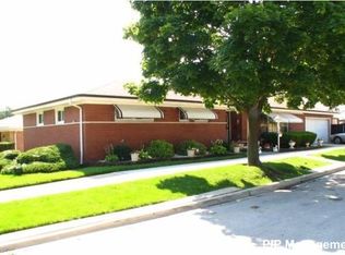 137 E 121st Pl, Chicago, IL 60628