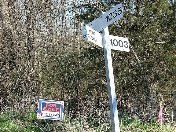 4th image of 1036 County Rd