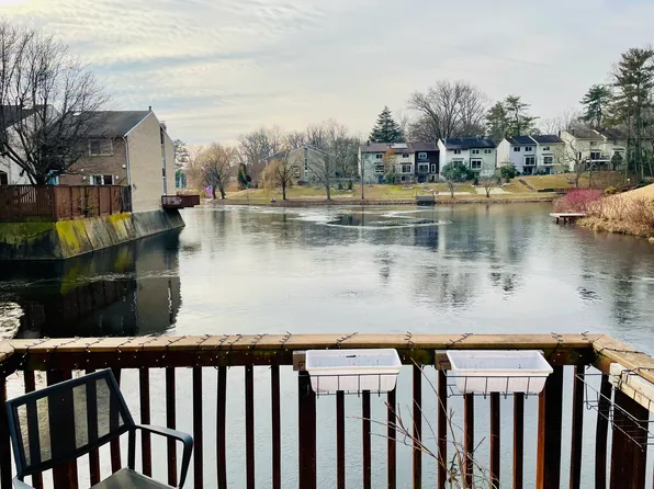 108 New Mark Esplanade, Rockville, MD 20850