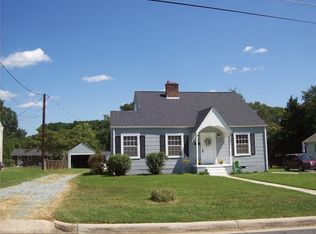 1521 Granville St, Burlington, NC 27215