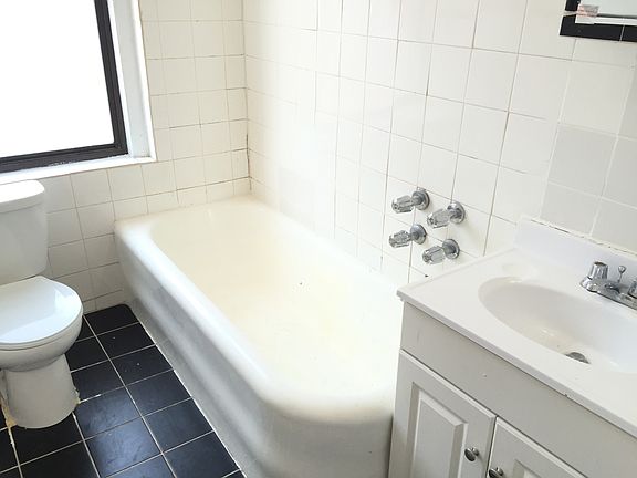 2nd image of 692 Park Pl