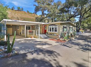 137 Sherwood Dr, Westlake Village, CA 91361