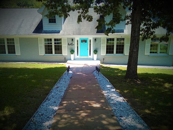 3rd image of 315 Wilby Dr