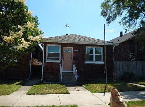 2nd image of 4019 Euclid Ave
