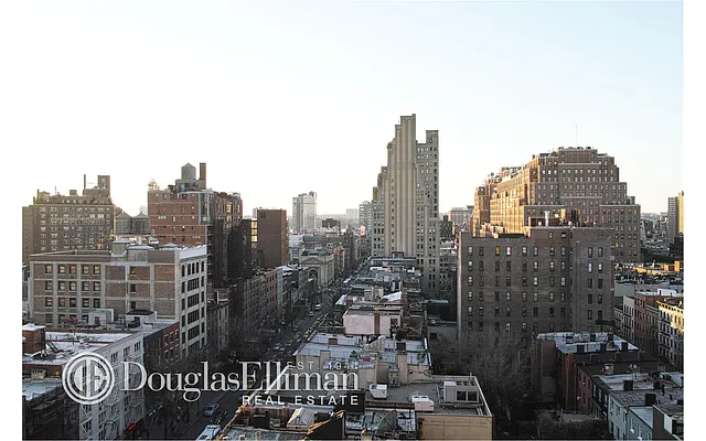 Sold by Douglas Elliman | media 15