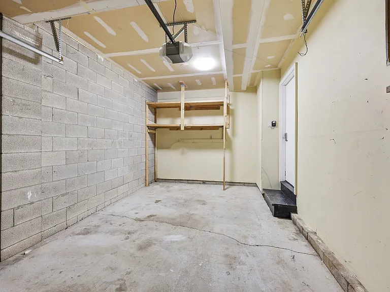 1600 Rock Creek Dr — Photo 42