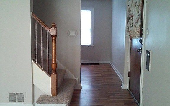 2nd image of 842 N Kildare Ave