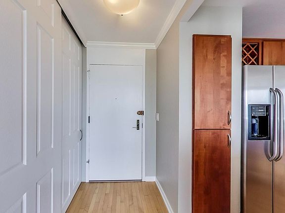 3rd image of 2800 N Lake Shore Dr APT 2414