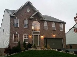 11787 Dartmoor Dr, North Huntingdon, PA 15642